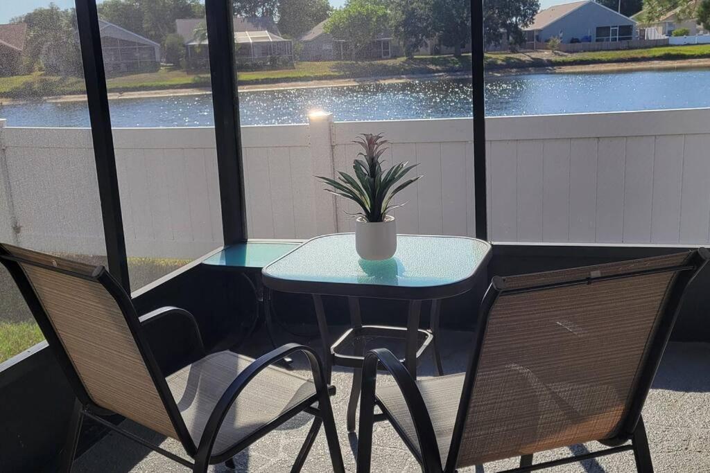 Our Sunset Getaway Apartment Riverview  Luaran gambar